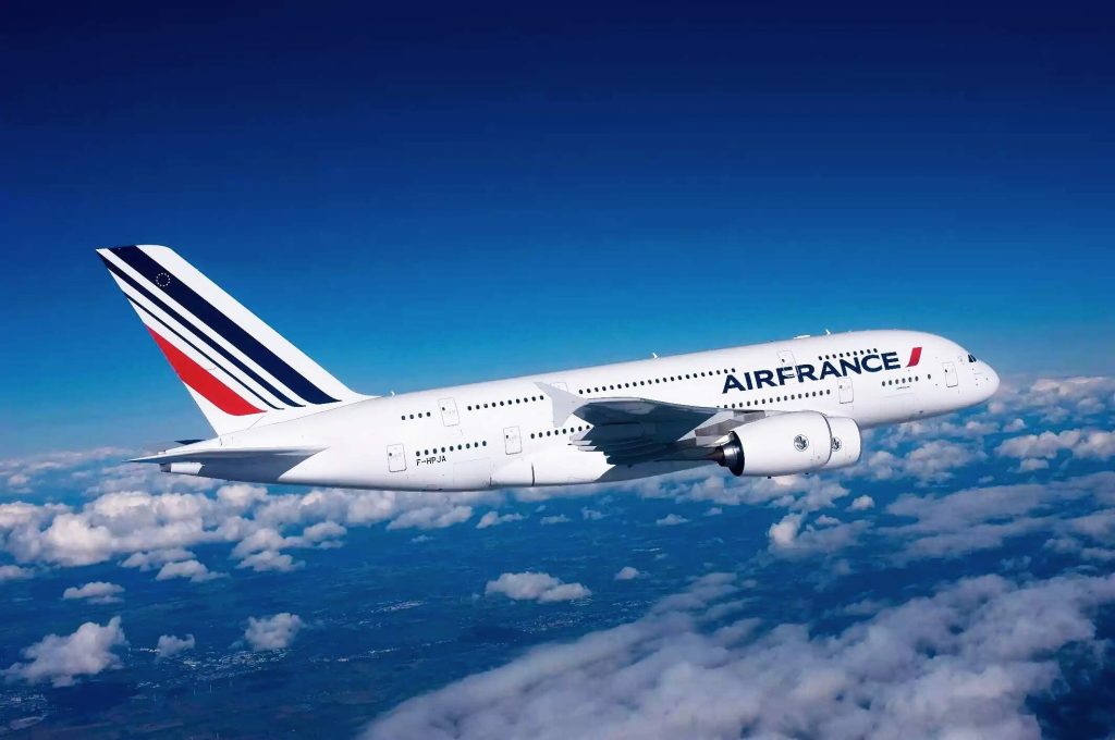 Air France: Πτήση προς Καλαμάτα το καλοκαίρι