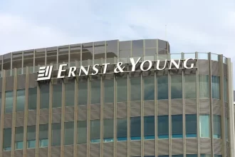 shutterstock ernst young.jpg