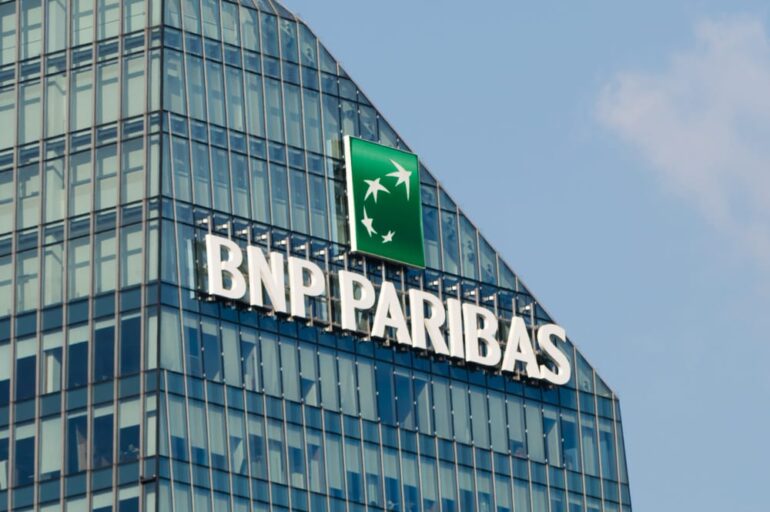 Η BNP Paribas ξεπερνά τις προβλέψεις για τα τριμηνιαία κέρδη