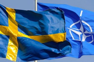 31640498 nato swedish flag