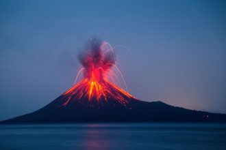 HFAISTEIA KRAKATAU ARAKshutterstock 768x512 1