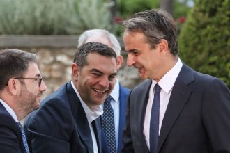 androulakis tsipras mitsotakis