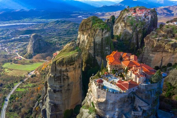 view all meteora monasteries meteora thrones