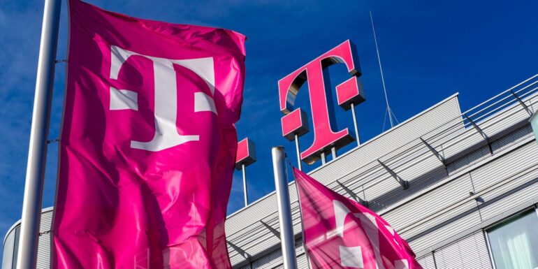 Deutsche Telekom: Νέα άνοδος κερδών στο γ’ τρίμηνο