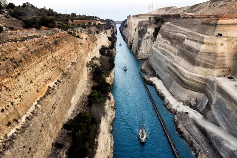 Η Διώρυγα Κορίνθου μεταμορφώνεται σε εμπορικό και τουριστικό κέντρο