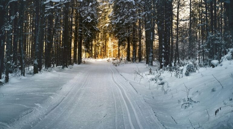 Σε ισχύ το «Aegean effect snow» με χιόνια, βροχές, καταιγίδες, θυελλώδεις ανέμους και «τσουχτερό» κρύο